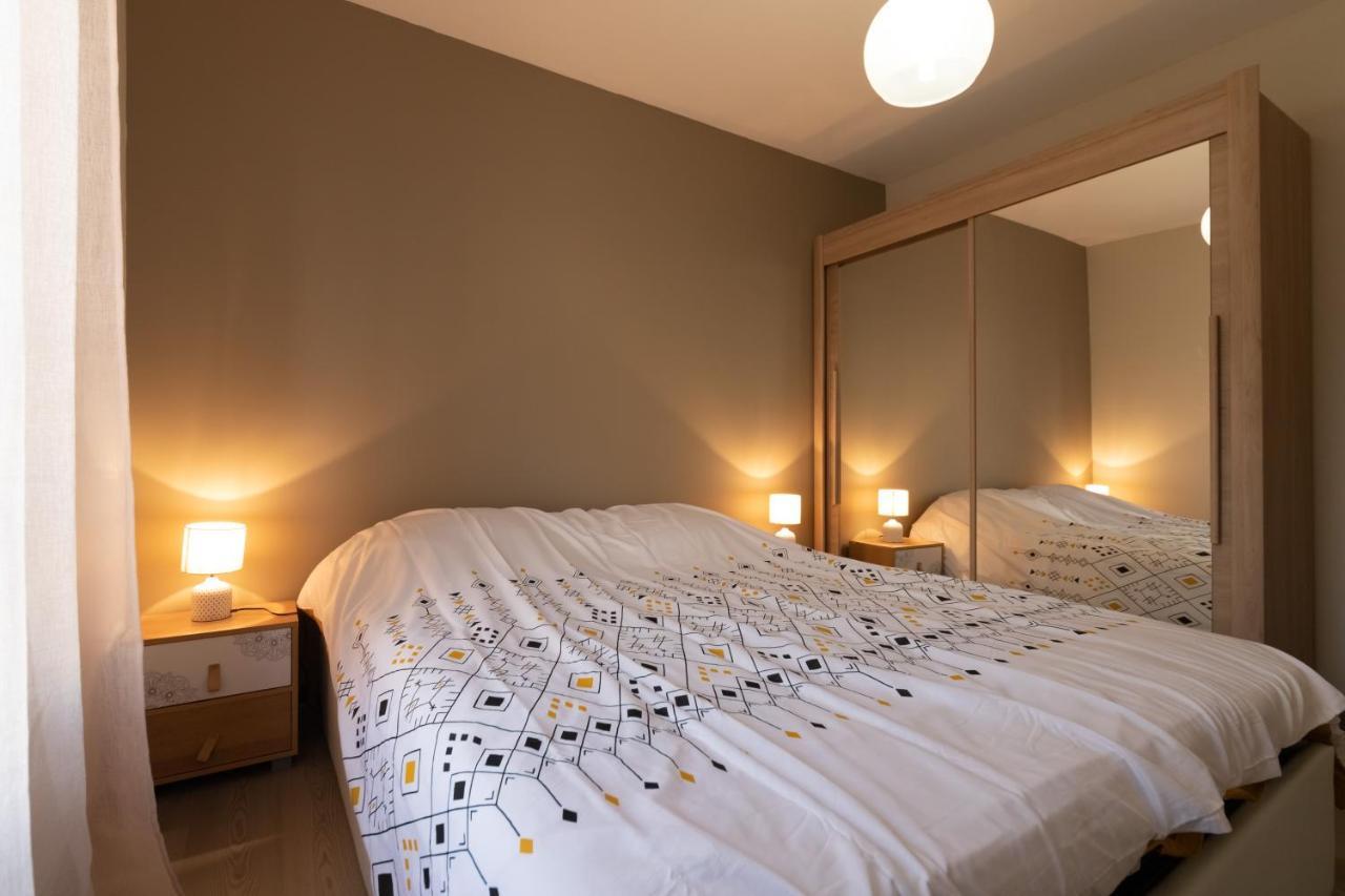 Appartement T3 MODERNE QUARTIER HISTORIQUE près du centre à Arles Extérieur photo